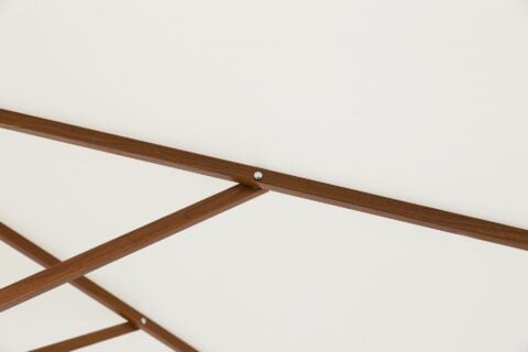 Tempo Amazon umbrella showing frame and rib detail