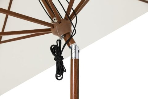 Tempo Amazon umbrella, close-up of the pulley mechanism and faux wood pole.