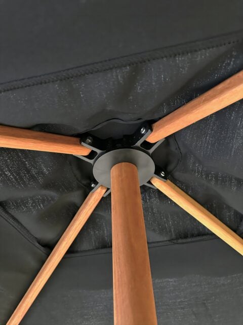 Frappe Wood Detail 1