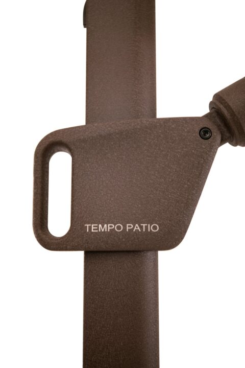 Geneva EZ Lift umbrella close-up of the tilt mechanism