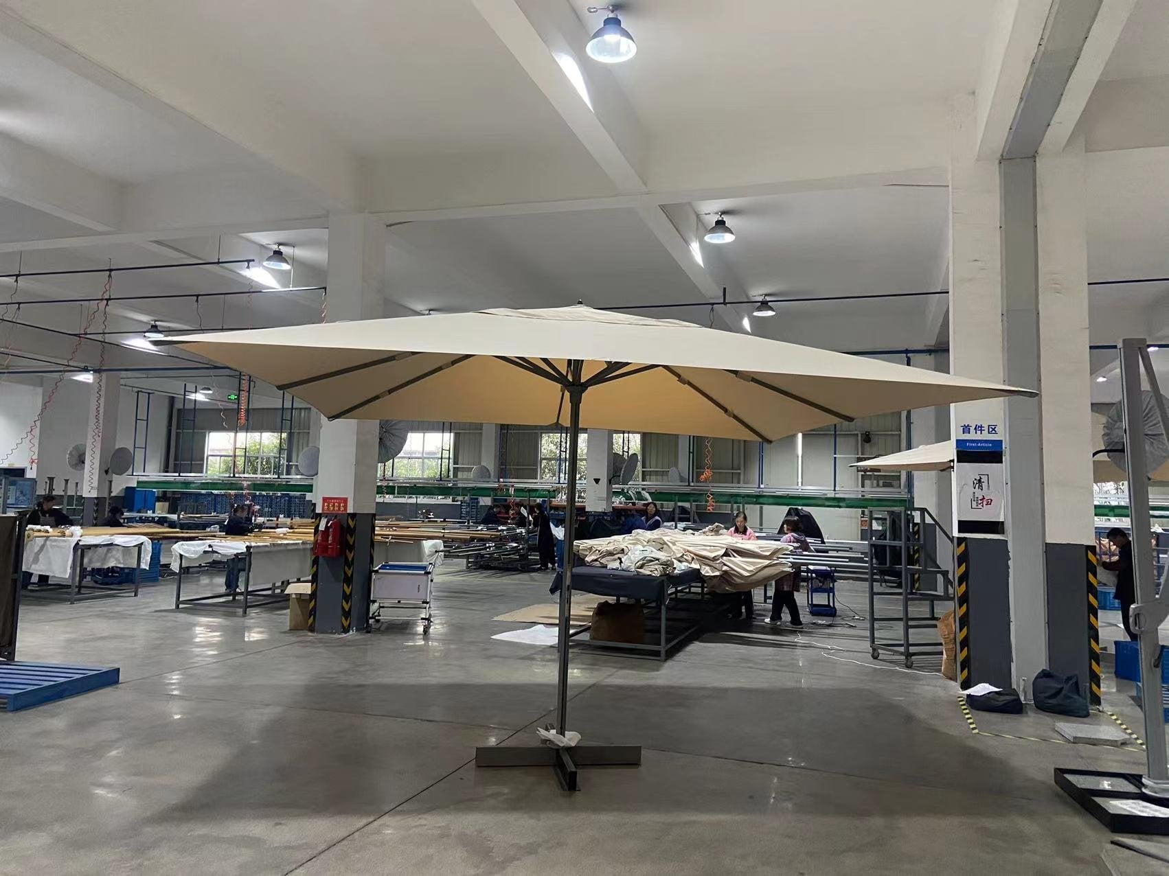 T60 commercial umbrella with TITAN titanium woodgrain heat-transfer finish