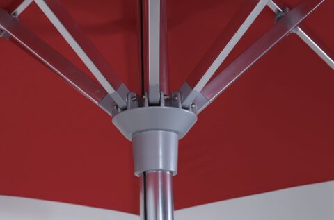 Tempo Munich Umbrella: close-up of the umbrella's rib mechanism and frame, showing the central pole.