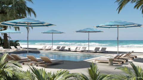 Roma outdoor umbrella in use