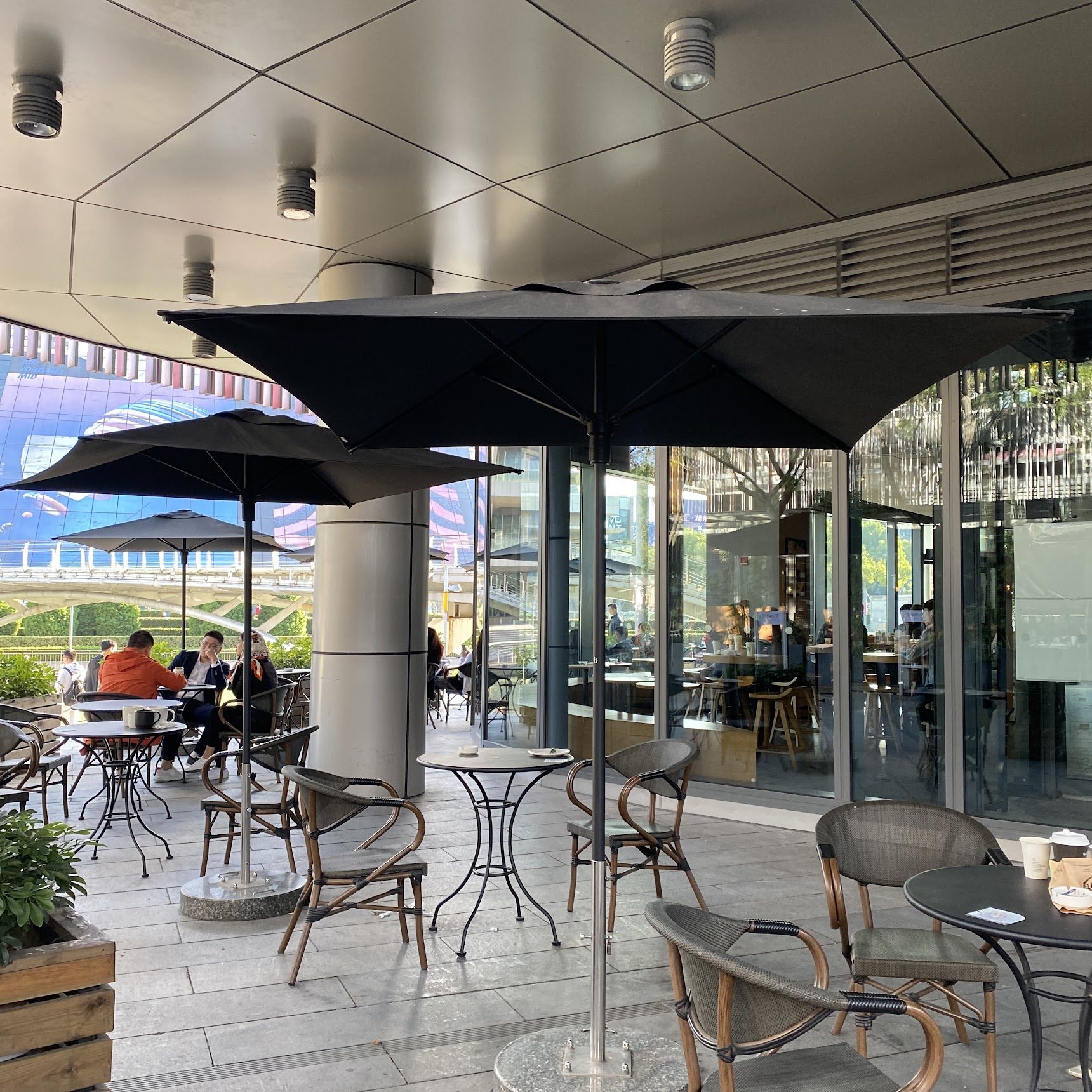 TEMPO umbrella at Starbucks Ningbo