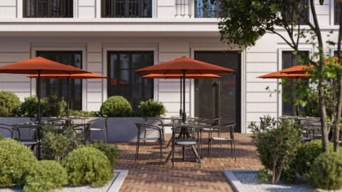 Strada Flex outdoor umbrella in use