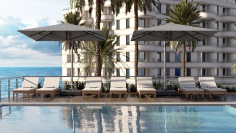 Velo outdoor umbrella in use